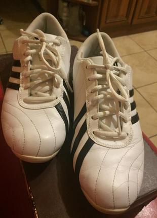 Чоловічі шкіряні кросівки adidas