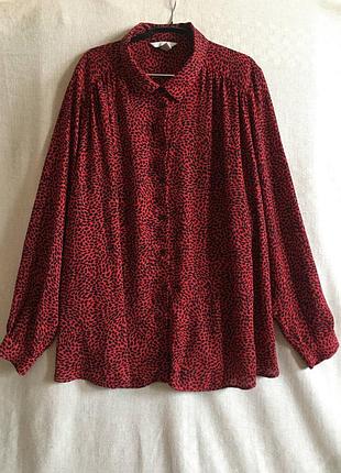 Вільна ошатна блузка