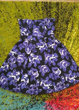 Класний котоновий сарафан в стилі ретро