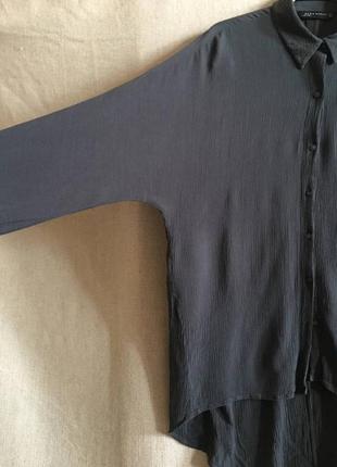 Удлиненная базовая блузка рубашка серого цвета4 фото