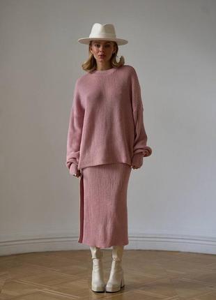 Костюм женский вязаный на каждый день свитер и юбка