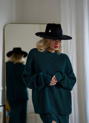 Костюм в выпускаемый женский юбка и свитер5 фото