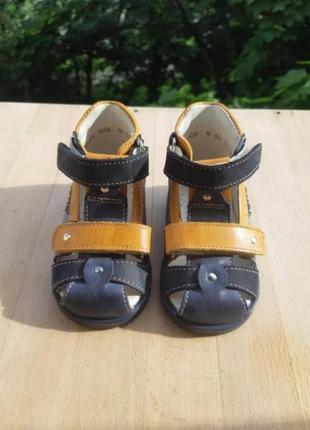 Ортопедические босоножки1 фото