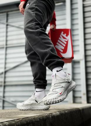 Кроссовки nike acg mountain fly low white