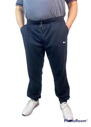 Трикотажні чоловічі спортивні штани великого розміру з накладними карманами2 фото