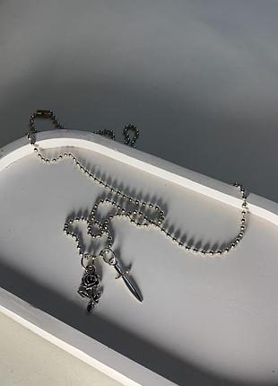 Цепь с кинжалом цепочкой с разой цепочка на шею чокер с ножом