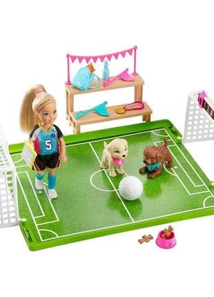 Игровой набор барби дримхаус футбольная команда челси, игра в футбол barbie chelsea ghk37 кукла с аксессуарами