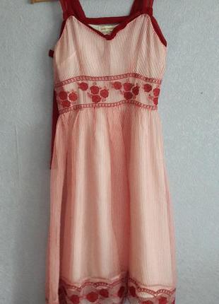 Плаття нарядне з натурального шовку