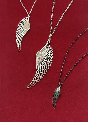 Кулон подвеска  с кристаллами.крыло