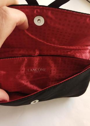 Чорна атласна сумочка клатч lancôme3 фото
