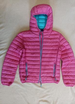 Пухова куртка легка