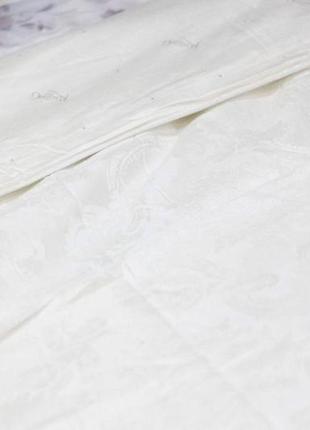 Одеяло с шелковым волокном 2,5 кг200*230 фирма kunmeng