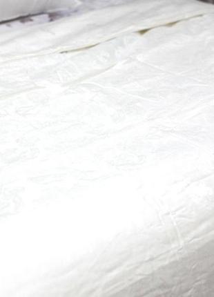 Одеяло с шелковым волокном 2,5 кг200*230 фирма kunmeng