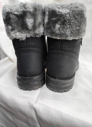 Жіночі кросівки ботінки, зимове взуття8 фото