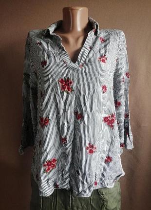 Трикотажная кофта узор цветок