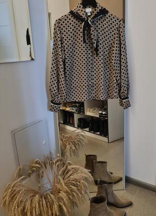 Невероятной красоты атласная блуза из лимитированной коллекции от бренда h&m xatchard allan