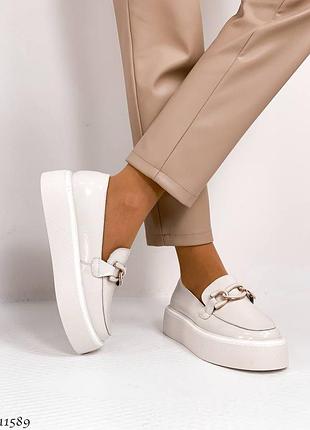 Лофери шкіра