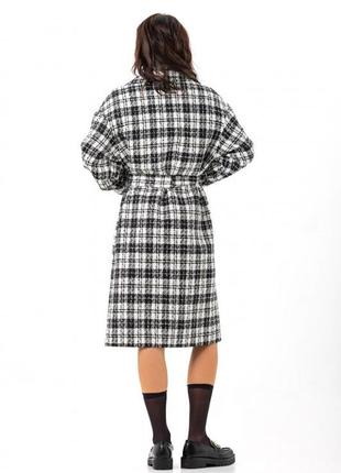 Пальто женское средней длины миди шерстяное французский твид демисезонное весеннее осеннее деловое бренд  в клетку черно белое6 фото