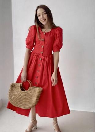 Платье красное романтичное миди в баварском стиле на пуговицах пышный рукав романтичное летящее летнее
