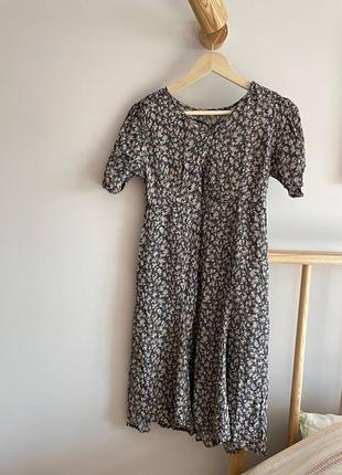 Сукня he lives me he loves me not