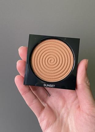 Пудра chanel les beiges healthy glow illuminating powder