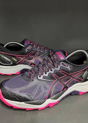 Кроссовки asics