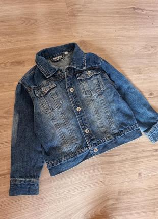 Стильная джинсовая курточка для девочки (5-7 лет)
