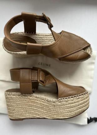 Босоножки на платформе celine