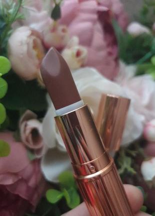 Помада charlotte tilbury so 90