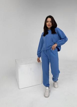 Спортивний костюм петля