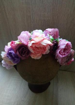 Лиловый венок веночек с пионами обруч с цветами ободок бутоньерка4 фото