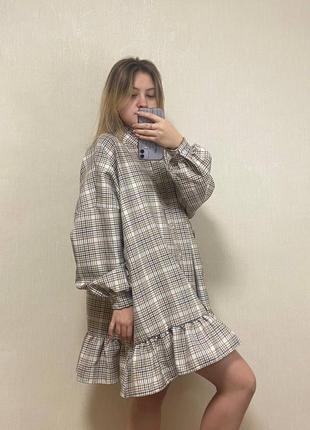 Волшебное платье от prettylittlething на пуговицах💘