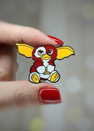 Металлический значок - пин "гремлины"   (знач0219)