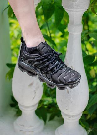 Кроссовки nike air vapormax plus triple black6 фото