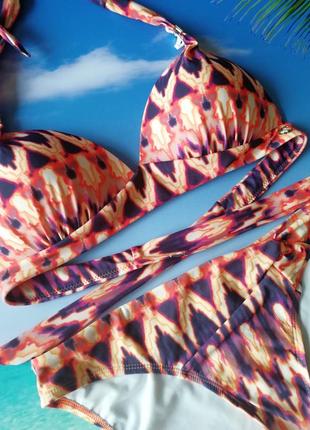 Оранжевый купальник