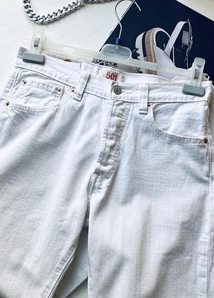 Винтажные классические levi’s 501 белого цвета