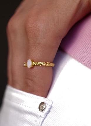 Серебряное s 925 кольцо позолоченное золотом au 585 с лунным камнем «moon stone», золотое кольцо с лунным камнем2 фото