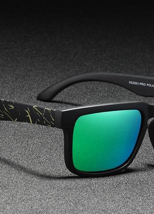 Солнцезащитные очки хамелеон, матовые, унисекс в пластиковой оправе