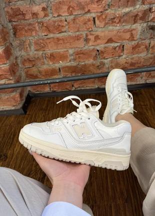 Женские кроссовки new balance 550 cream grey. замша/кожа