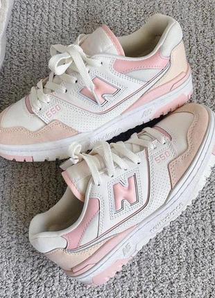 Женские кожаные кроссовки new balance 550. цвет розовый с белым