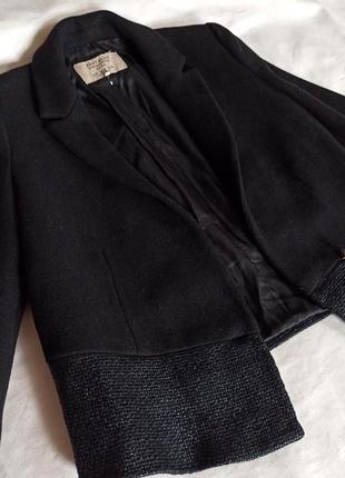 Черный шерстяной пиджак от zara