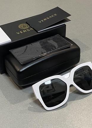 Солнцезащитные очки versace, новые, оригинальные3 фото