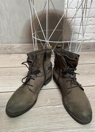 Демисезонные ботинки кожаные ботиночки ботильоны tamaris 38р потолка 25см3 фото