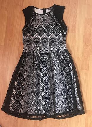 Жіноче плаття