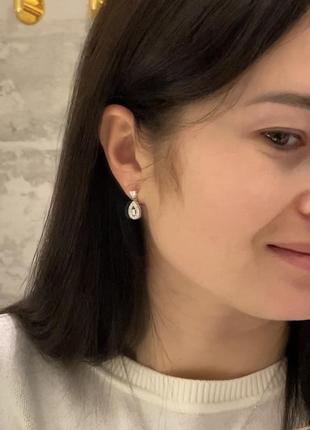 Серьги с бриллиантами в стиле chaumet