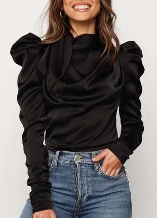 Изысканная красивая блуза