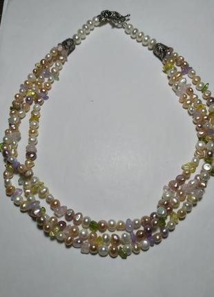 Ожерелье из речных культивированных жемчужин и крошки камней7 фото