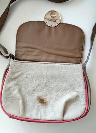 Маленька ніжна сумка-кроссбоди new look, кожзам3 фото