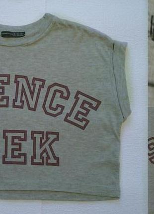 Укороченная футболка  от аtmosfere .