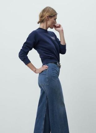 Джинсы с широкими штанинами от zara
